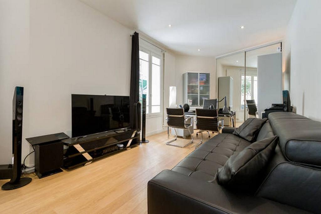 Appartement Luxury Flat With Patio Garden