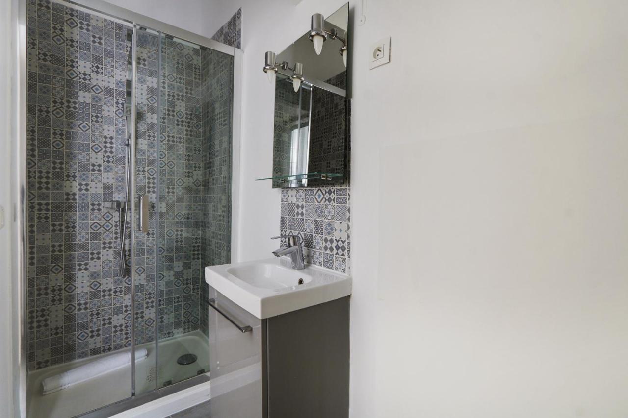 Pick A Flat's In Batignolles - Rue Truffaut Apartment Paris