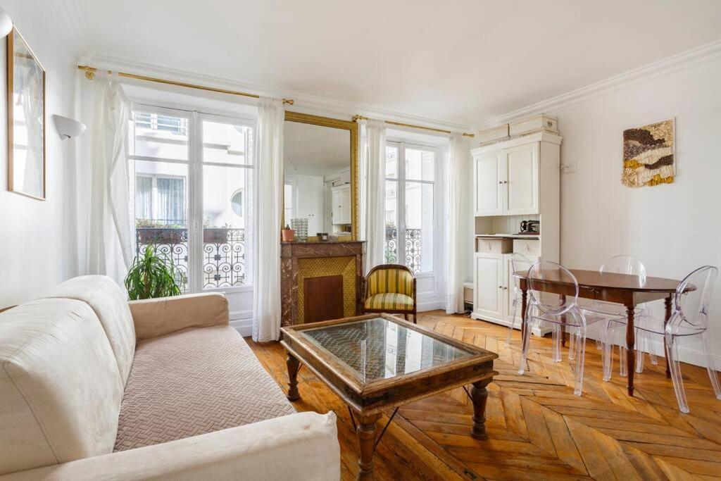 Haussmannien Place De L Etoile Apartamento Paris