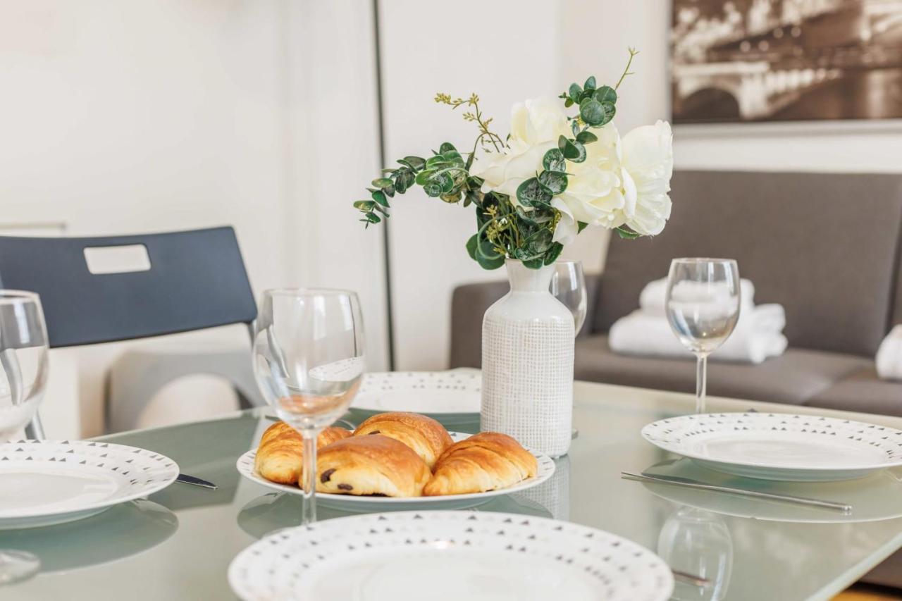 Lovely Studio Near Eiffel Tower Apartment *