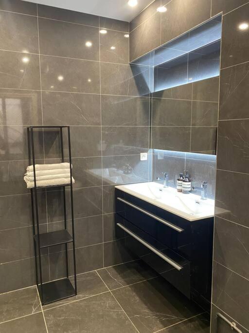 Apartment Superbe Batignolles *