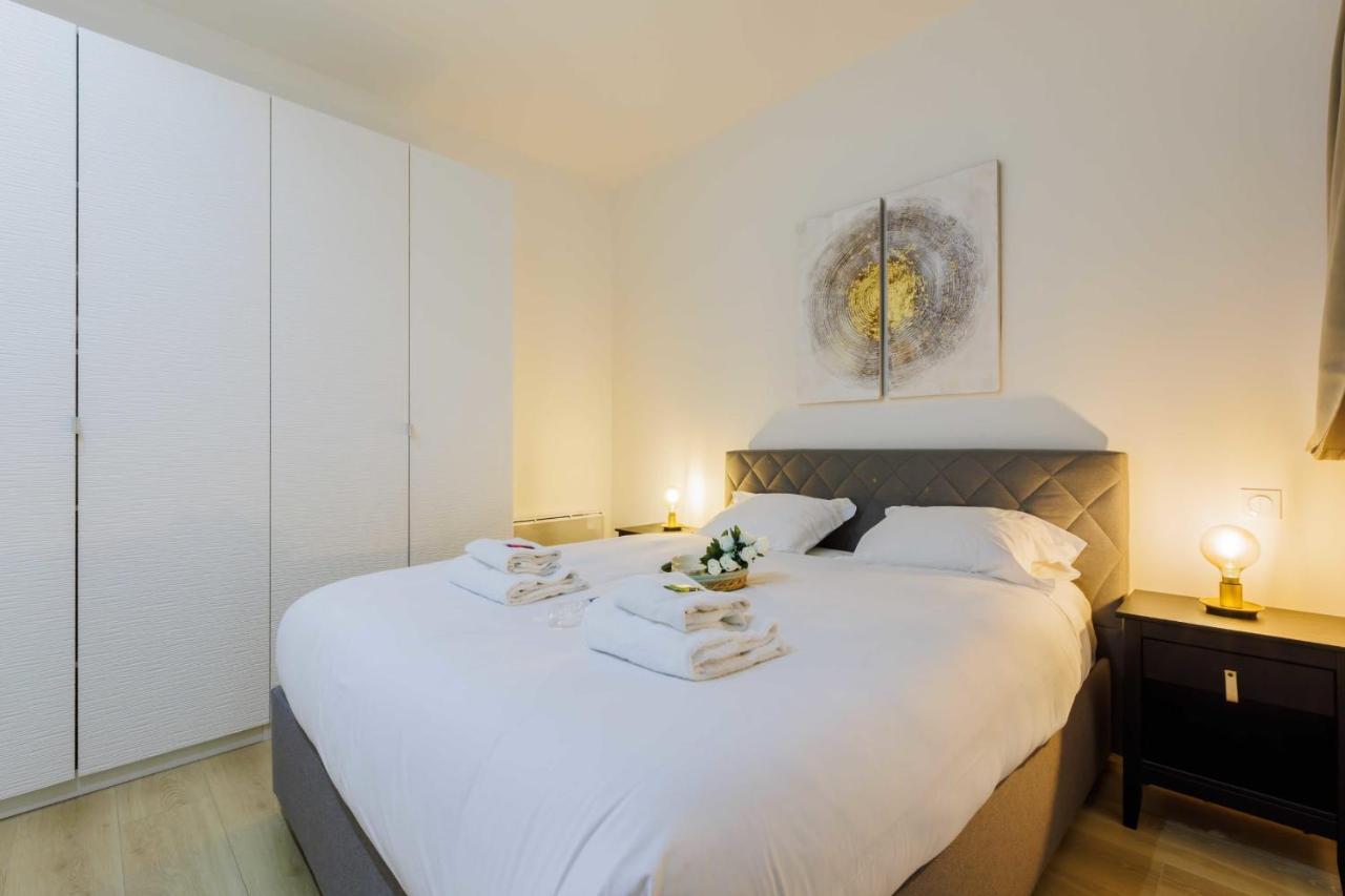 Apartment Near Republique