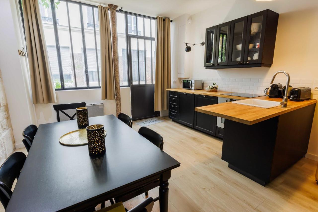 Apartment Near Republique