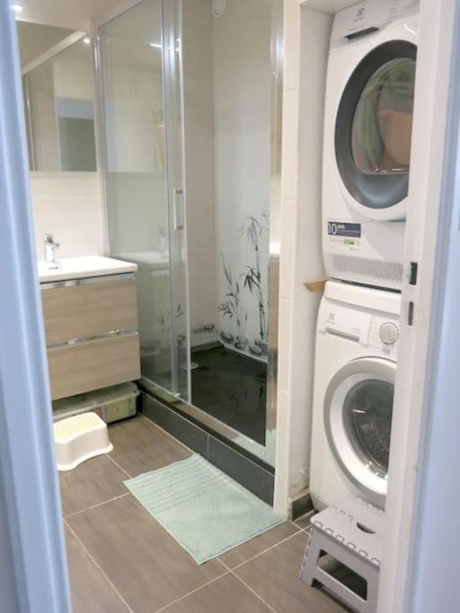 Fontarabie Citycosy Apartment Paris