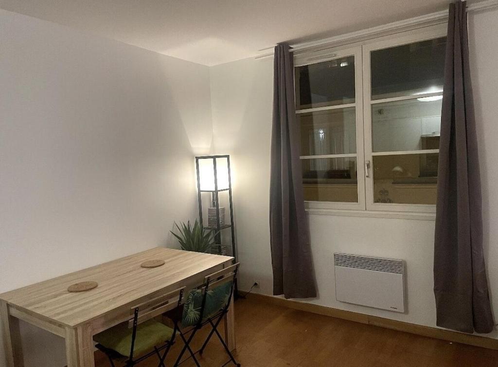 Superbe 11e Apartment Paris