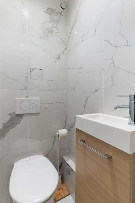 Grands Boulevards 22 : Cosy 1br-4p Appartement Paris