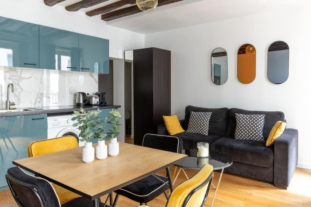 Grands Boulevards 22 : Cosy 1br-4p Paris