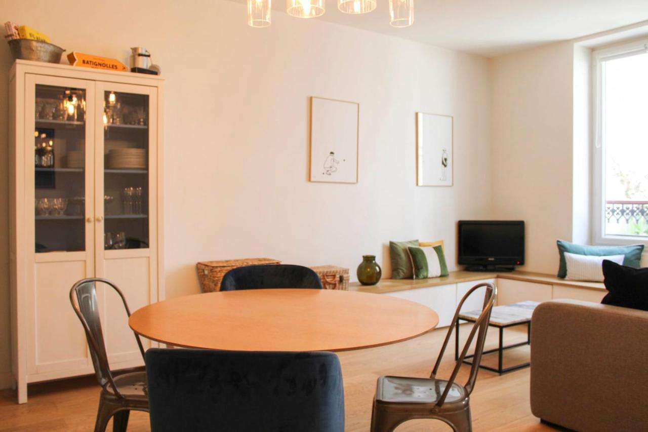 Bright And Charming 60m Family Flat Apartment Paris