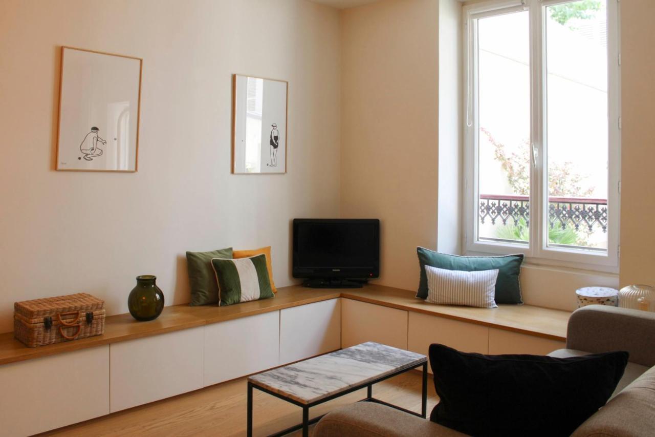 Bright And Charming 60m Family Flat Apartment