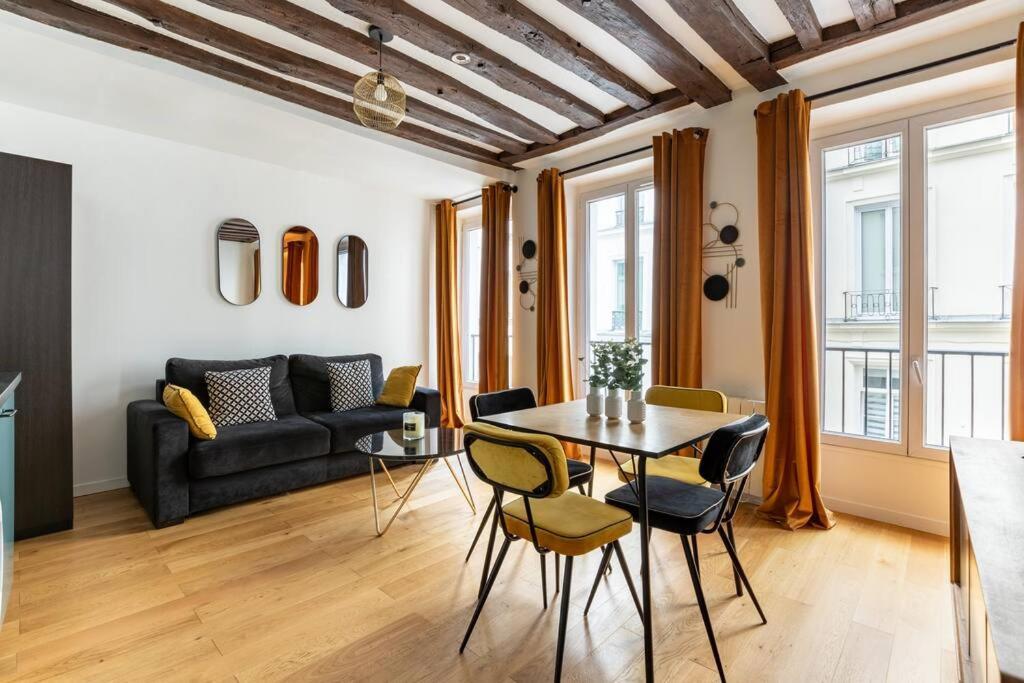 Grands Boulevards 22 : Cosy 1br-4p Appartement Paris