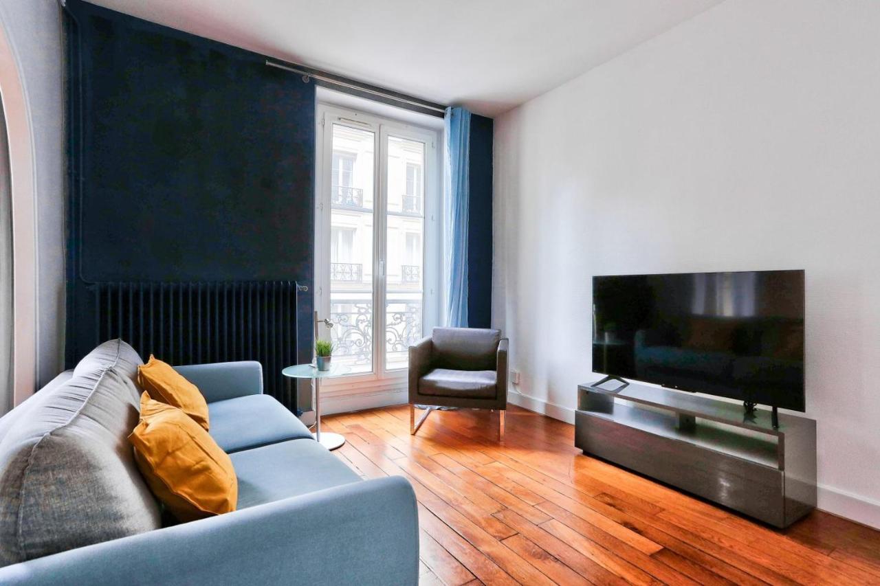 Quartier Parc Monceau Apartment Paris