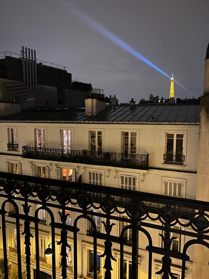 Luxe, Vue Tour Eiffel Ac 5 Ou 6 P *