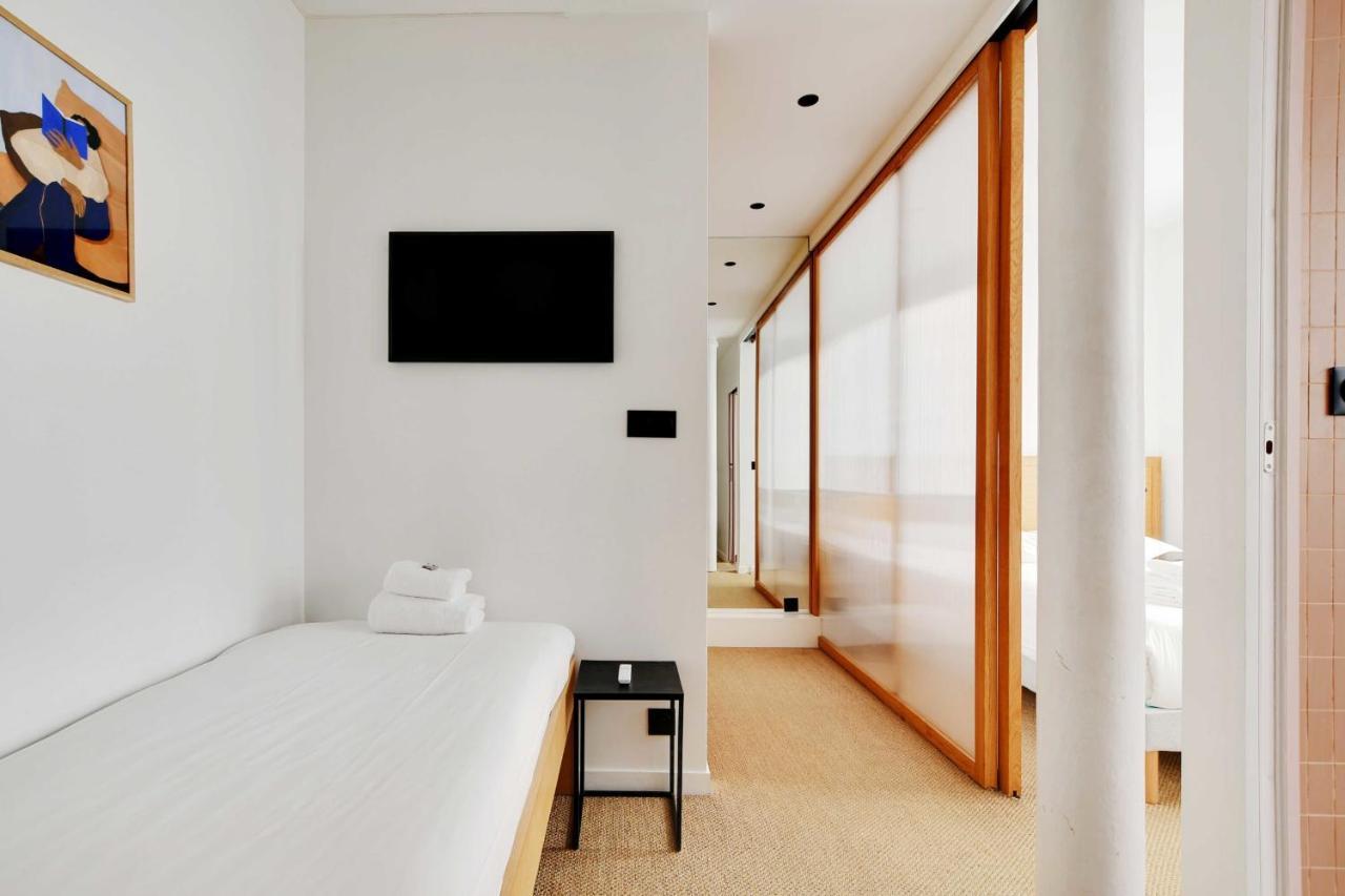 Beautiful Place 1br3p Marais Republique * Paris