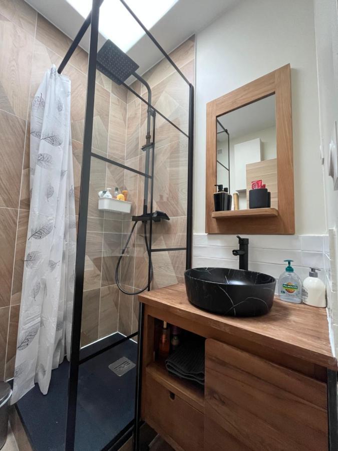 Quartier Batignolles Apartment