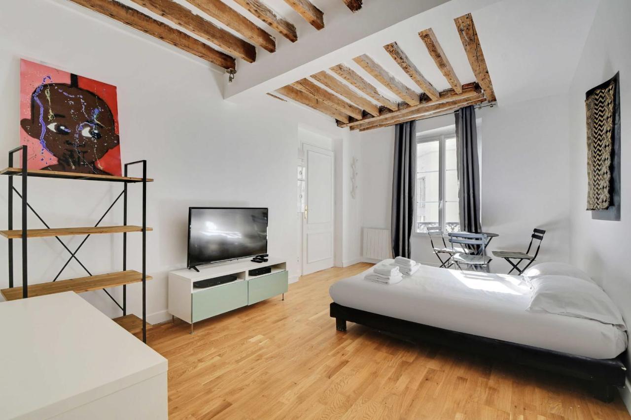 Cosy In The Heart Of Apartment Paris