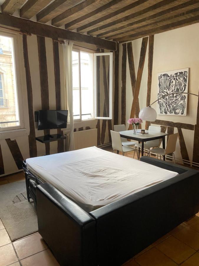 Appartement Rue Montorgueil Paris