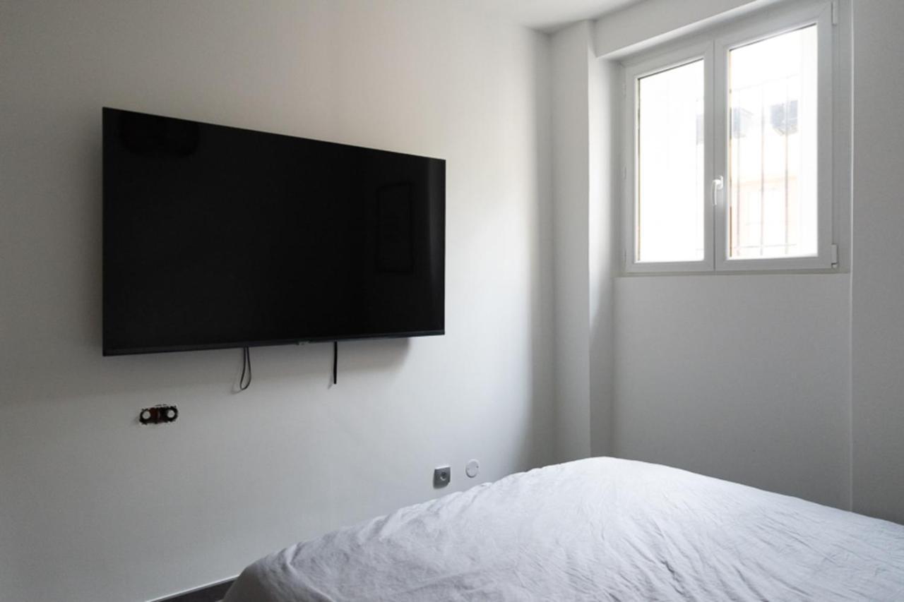Apartment Spacious And Comfortable In 17th