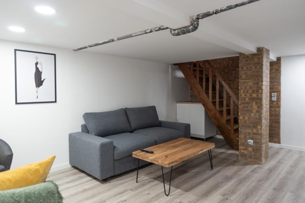 Apartment Spacious And Comfortable In 17th Paris