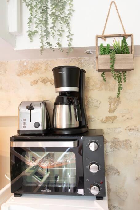 Duplex Parisien En Face Metro13 Apartment Paris