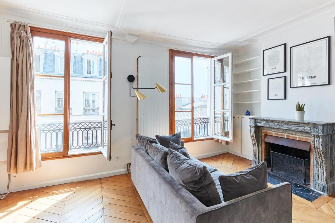 Marais - Places Des Vosges Apartment