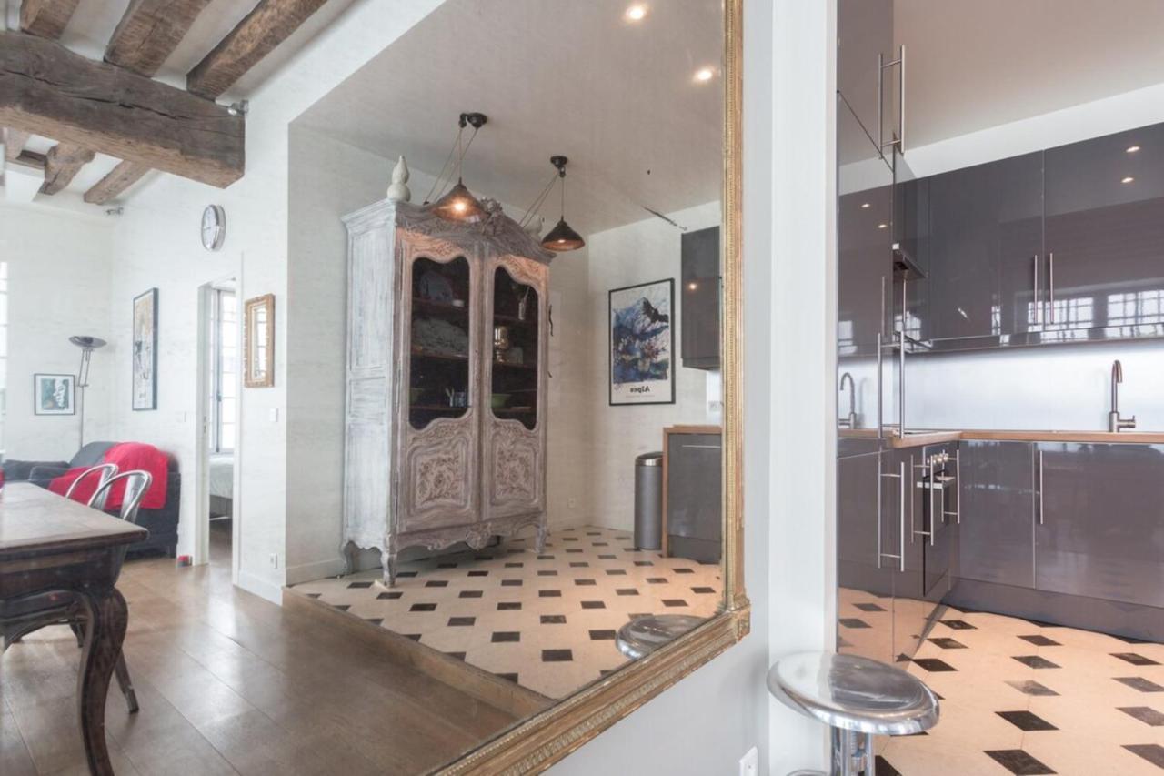 Charming In Le Marais Apartamento *