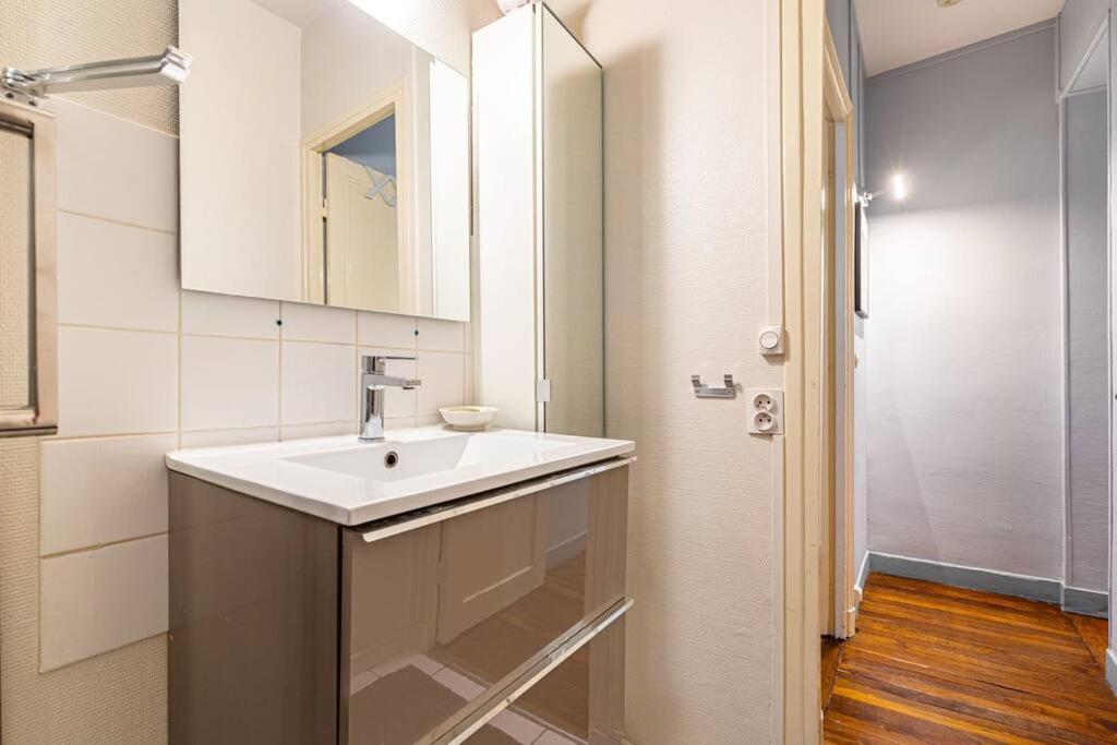Guestready - French Hideaway Near Canal St Martin Paris