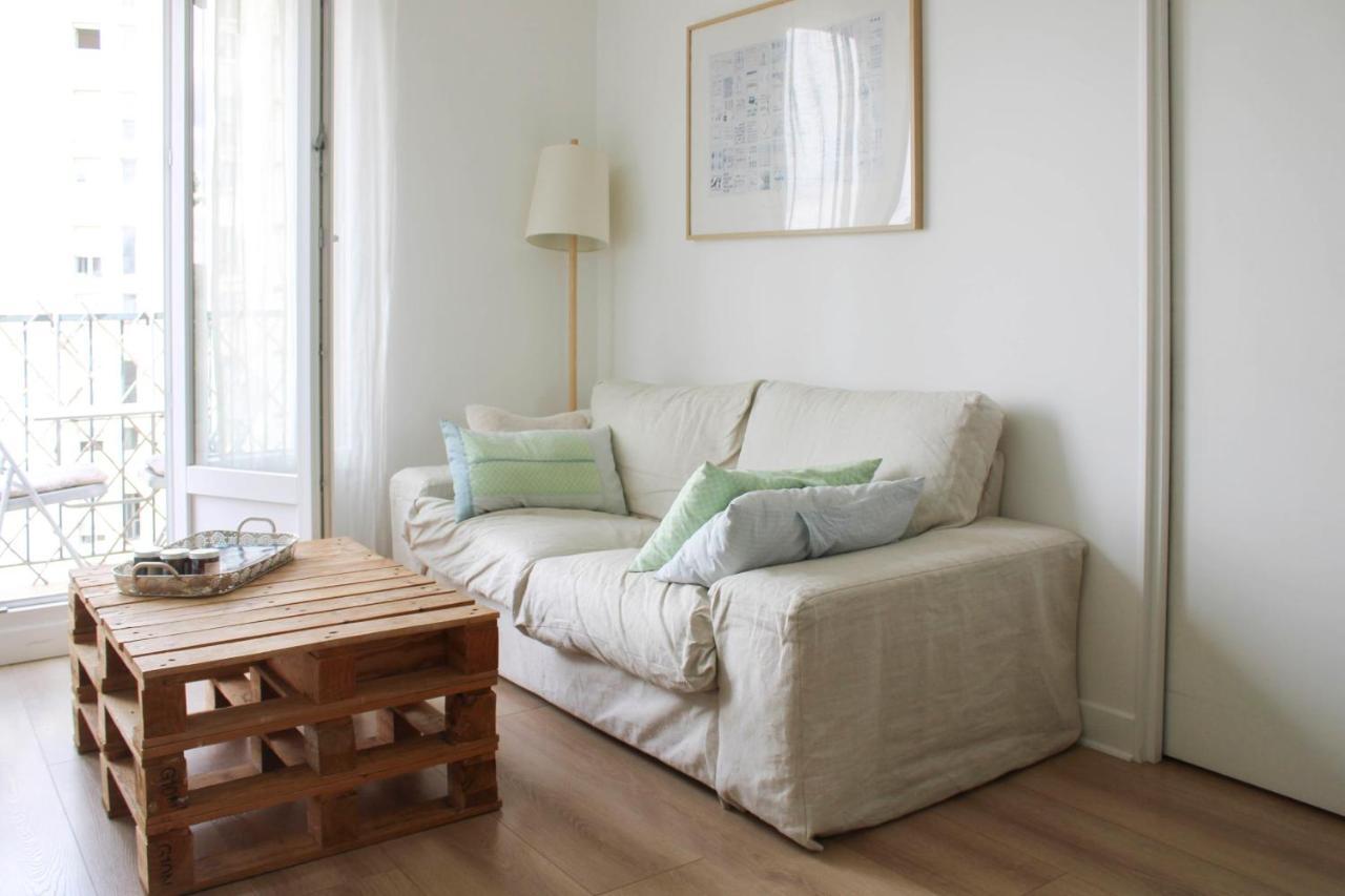 Apartment Through - Place De La Reunion *