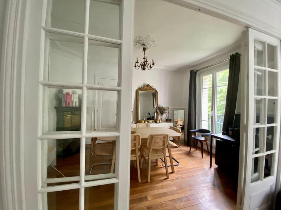 Elegant Parisien Apartment Paris