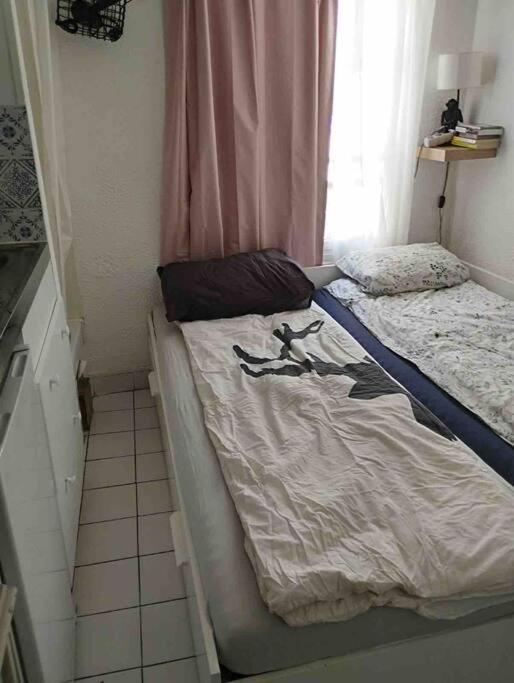 Cute Marais Private For 2
