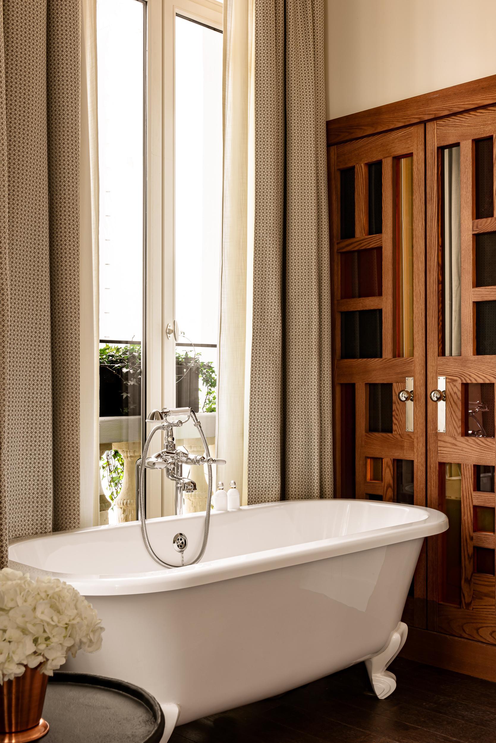 Chateau Des Fleurs - Champs-elysees 5* Paris
