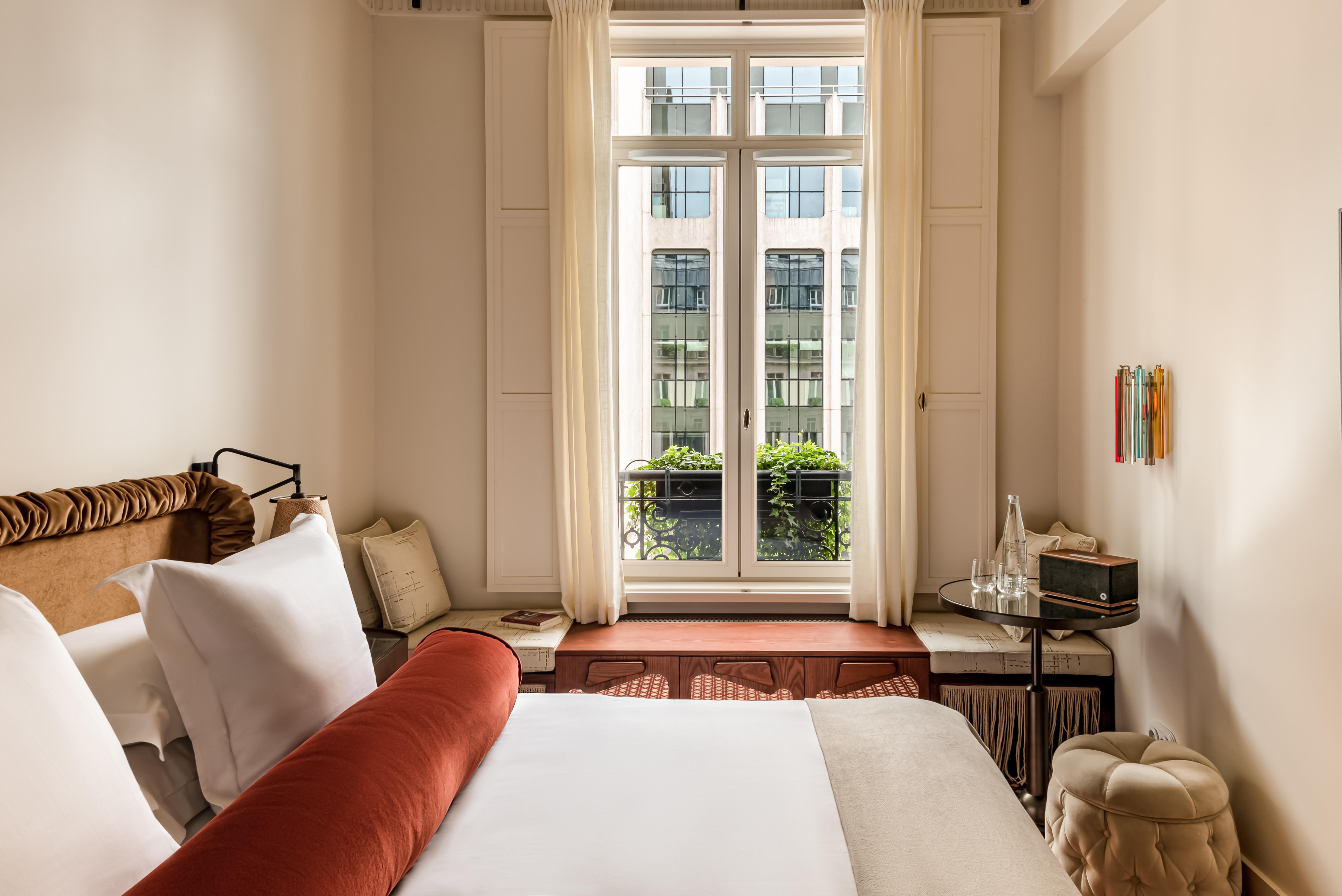 Chateau Des Fleurs - Champs-elysees 5* Paris