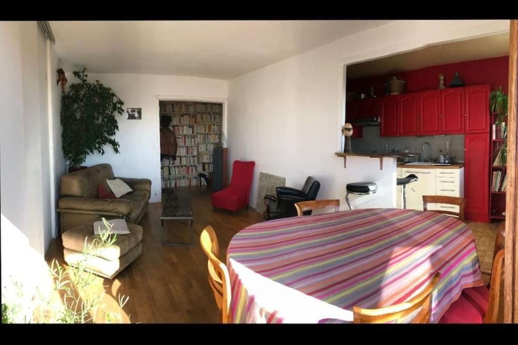 Le Charme De Montmartre A Ciel Ouvert Appartement *