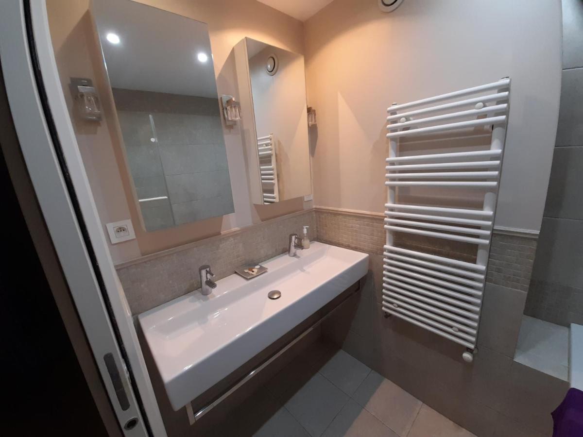 Homestay Porte De Versailles *