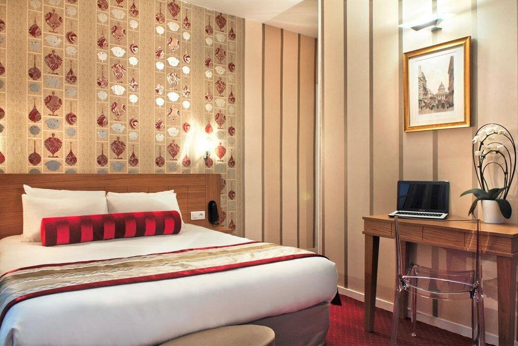 Romance Malesherbes By Patrick Hayat Hotel 3*
