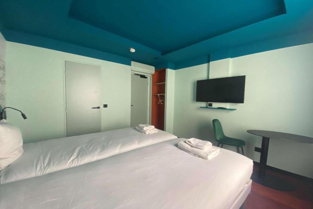 Ibis Styles Batignolles Paris