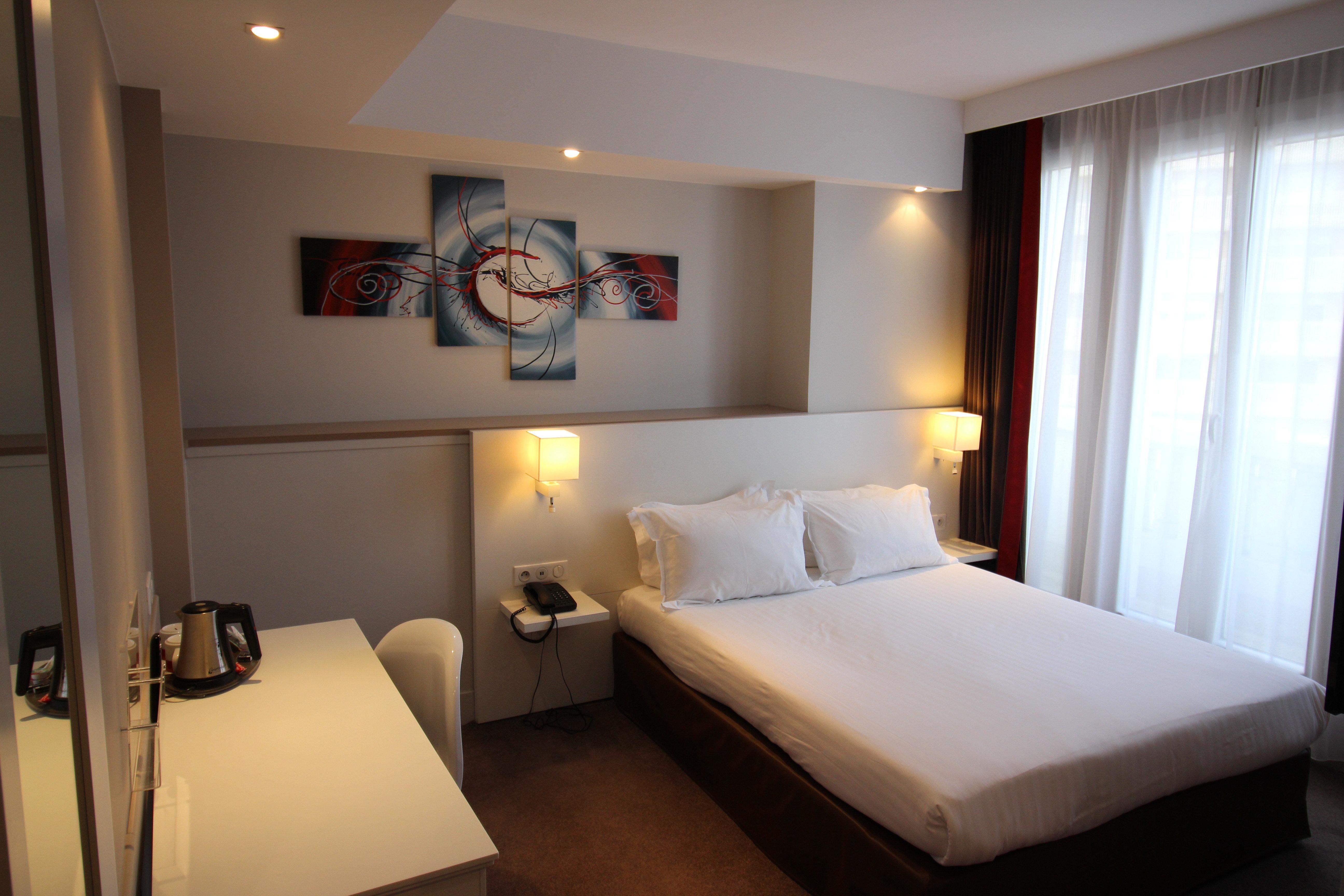 Holiday Paris-auteuil By Ihg