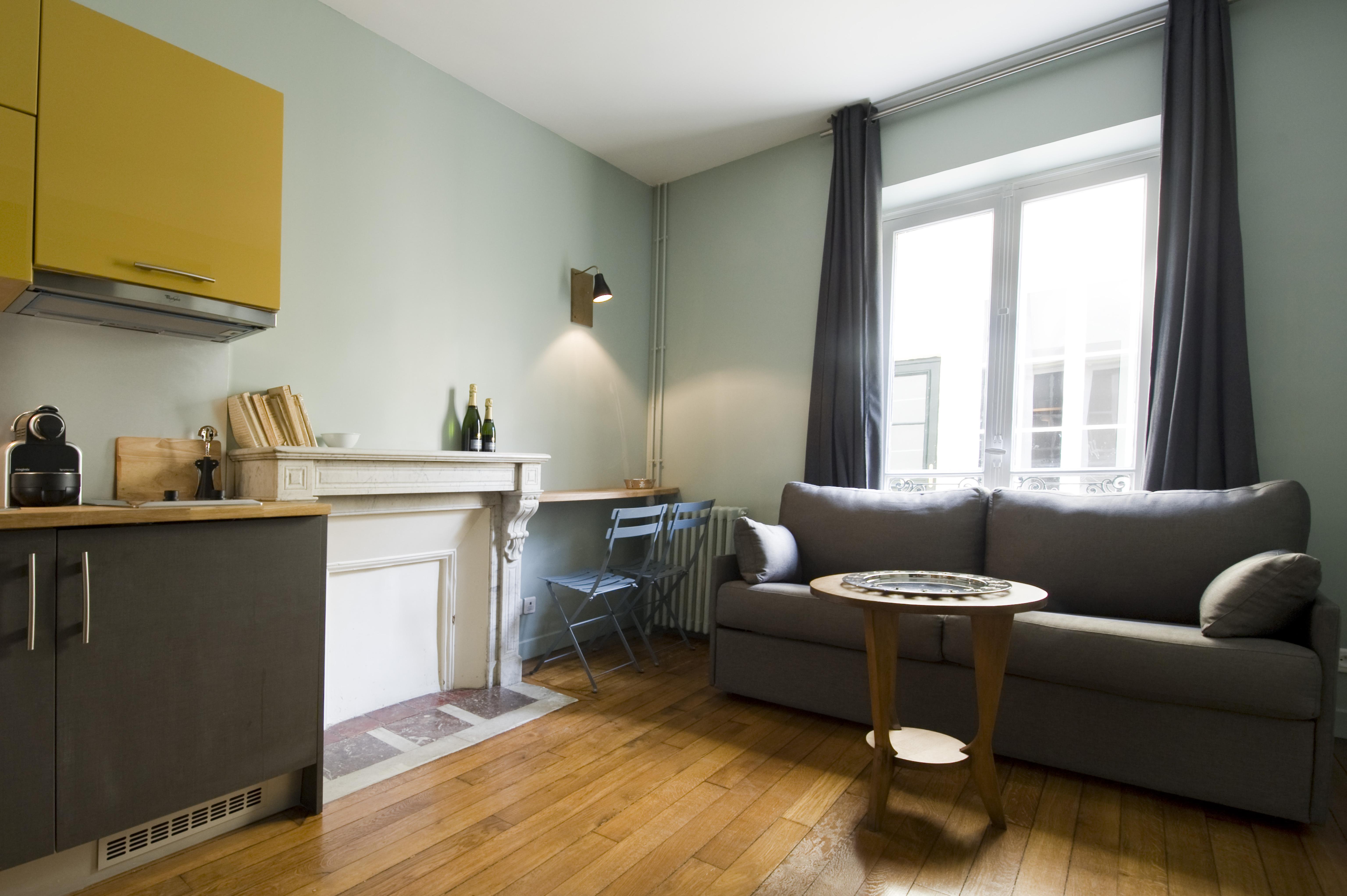 Helzear Montparnasse Hotel