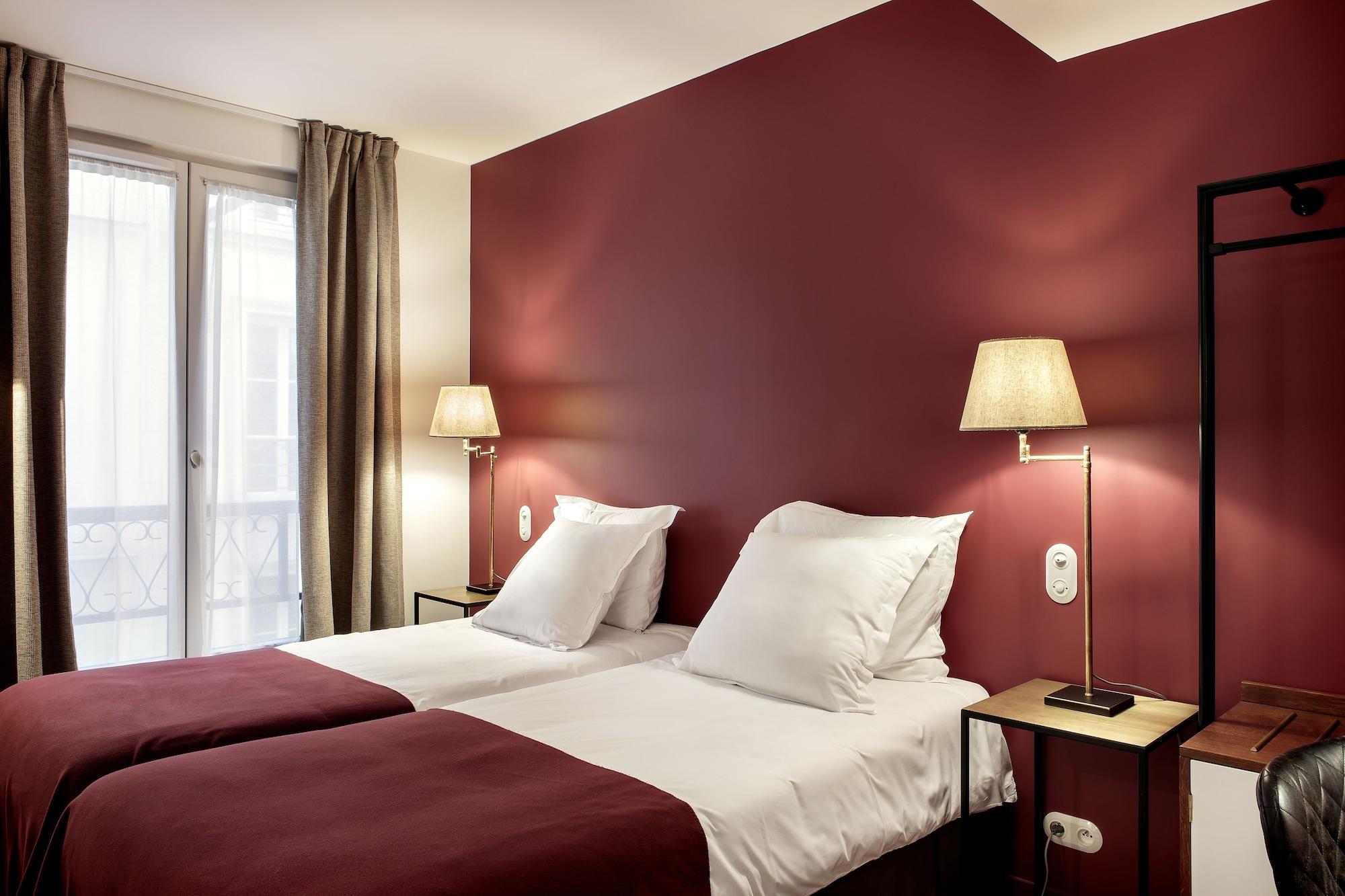 New Le Voltaire Paris
