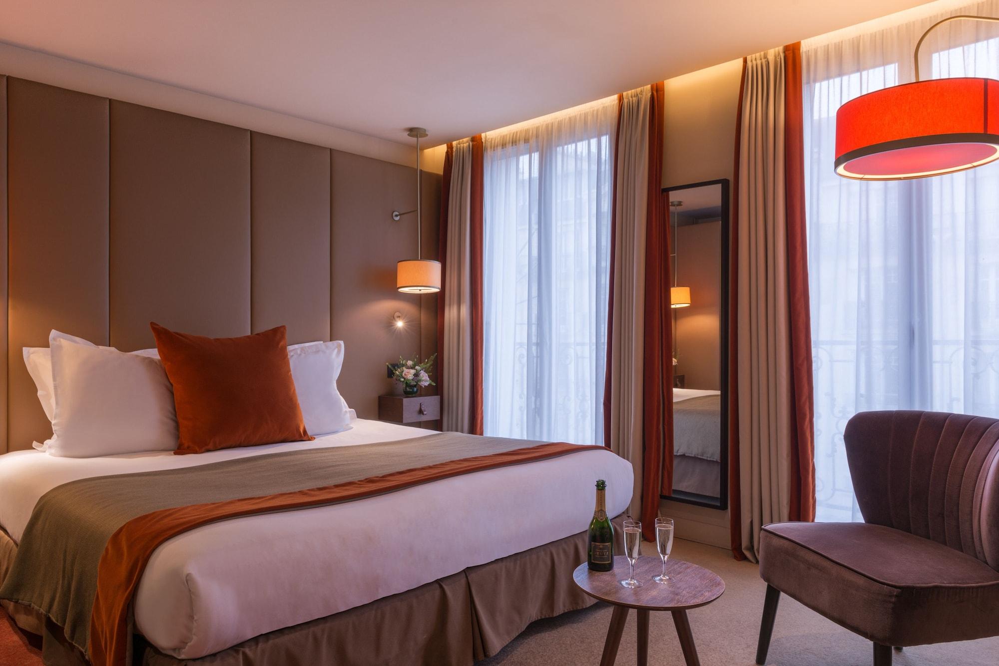 De La Bourdonnais Paris