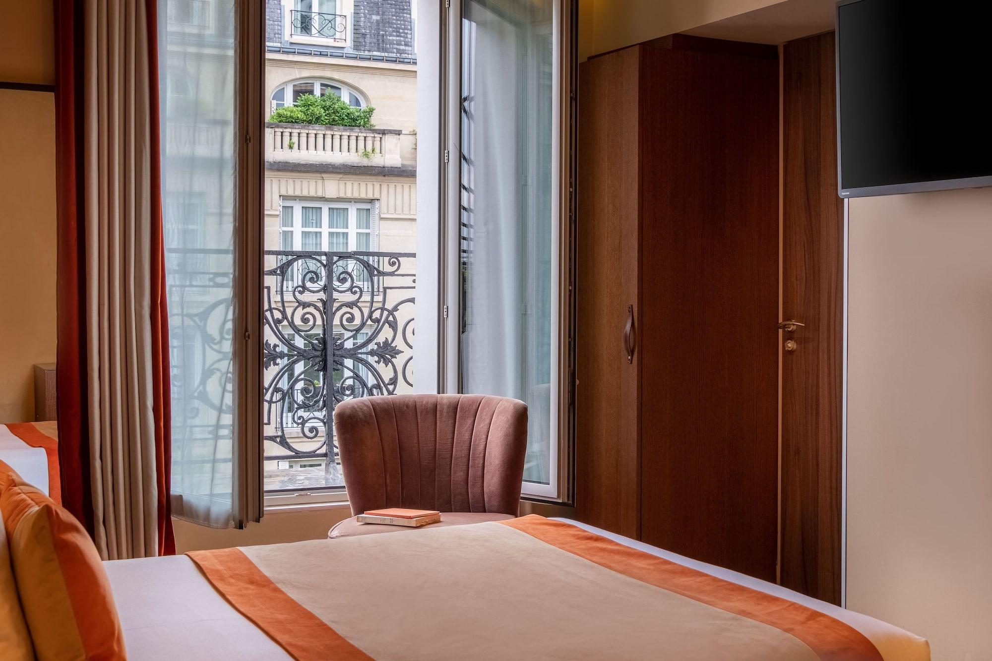 De La Bourdonnais Hotel