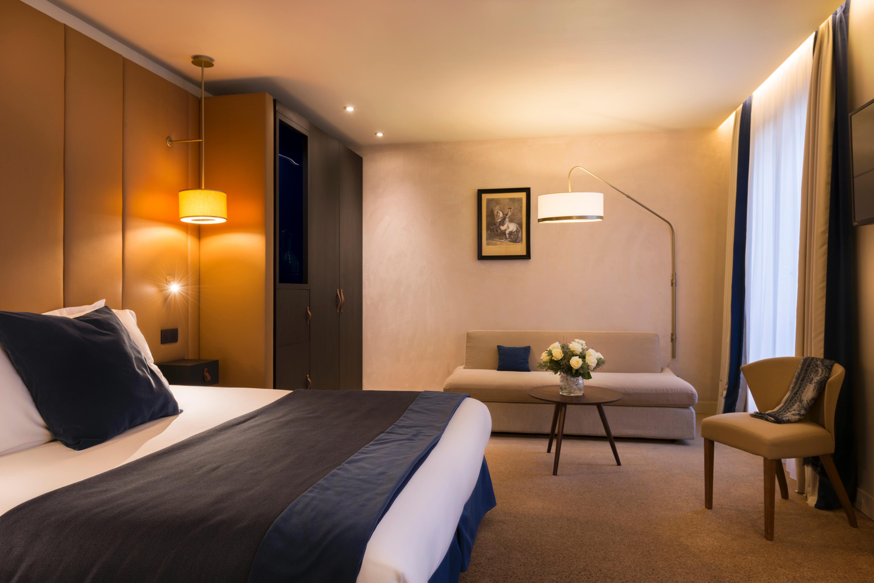 De La Bourdonnais 4*
