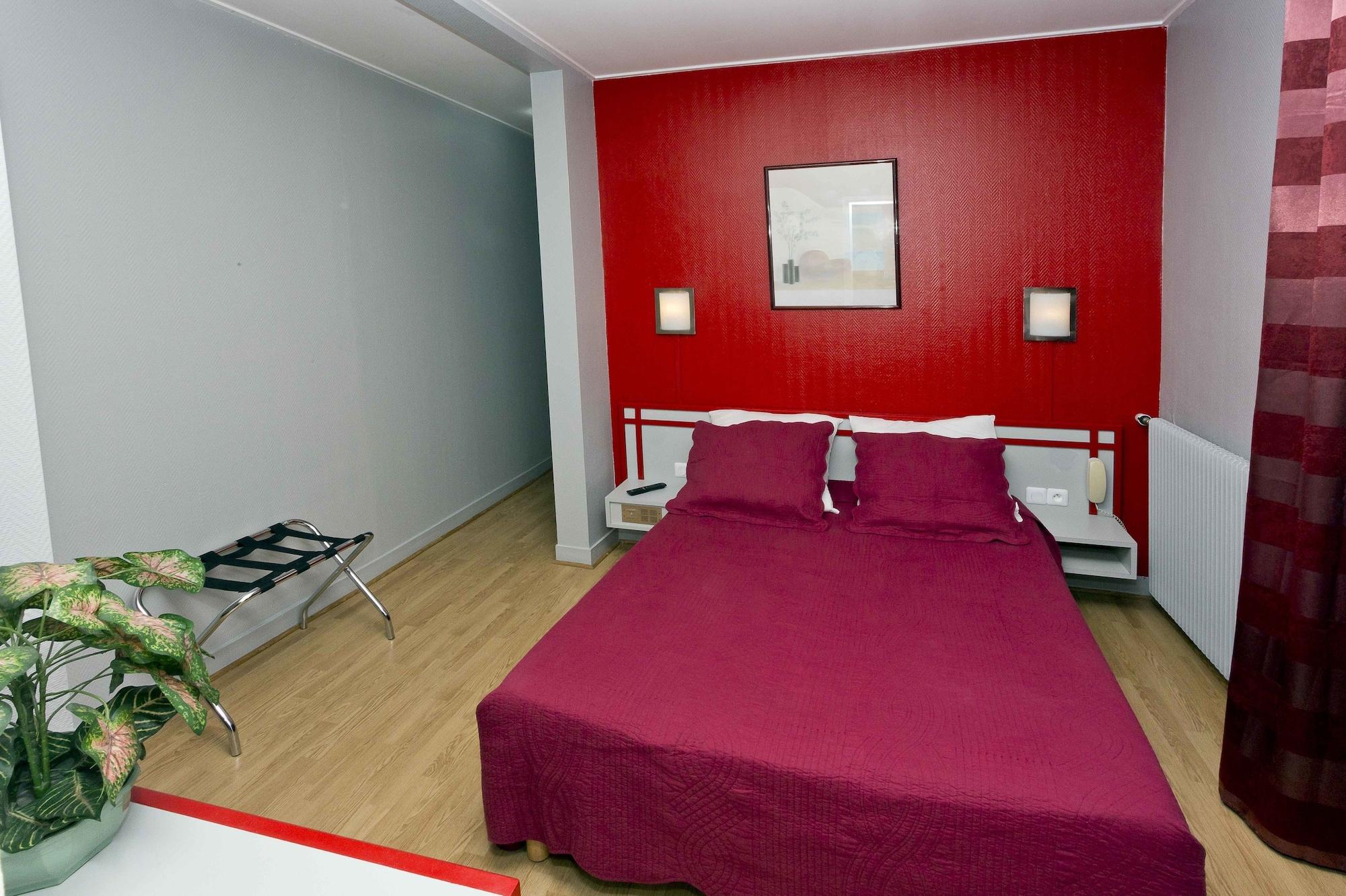 Hipotel Belgrand Mairie Du 20eme Hotel 3*