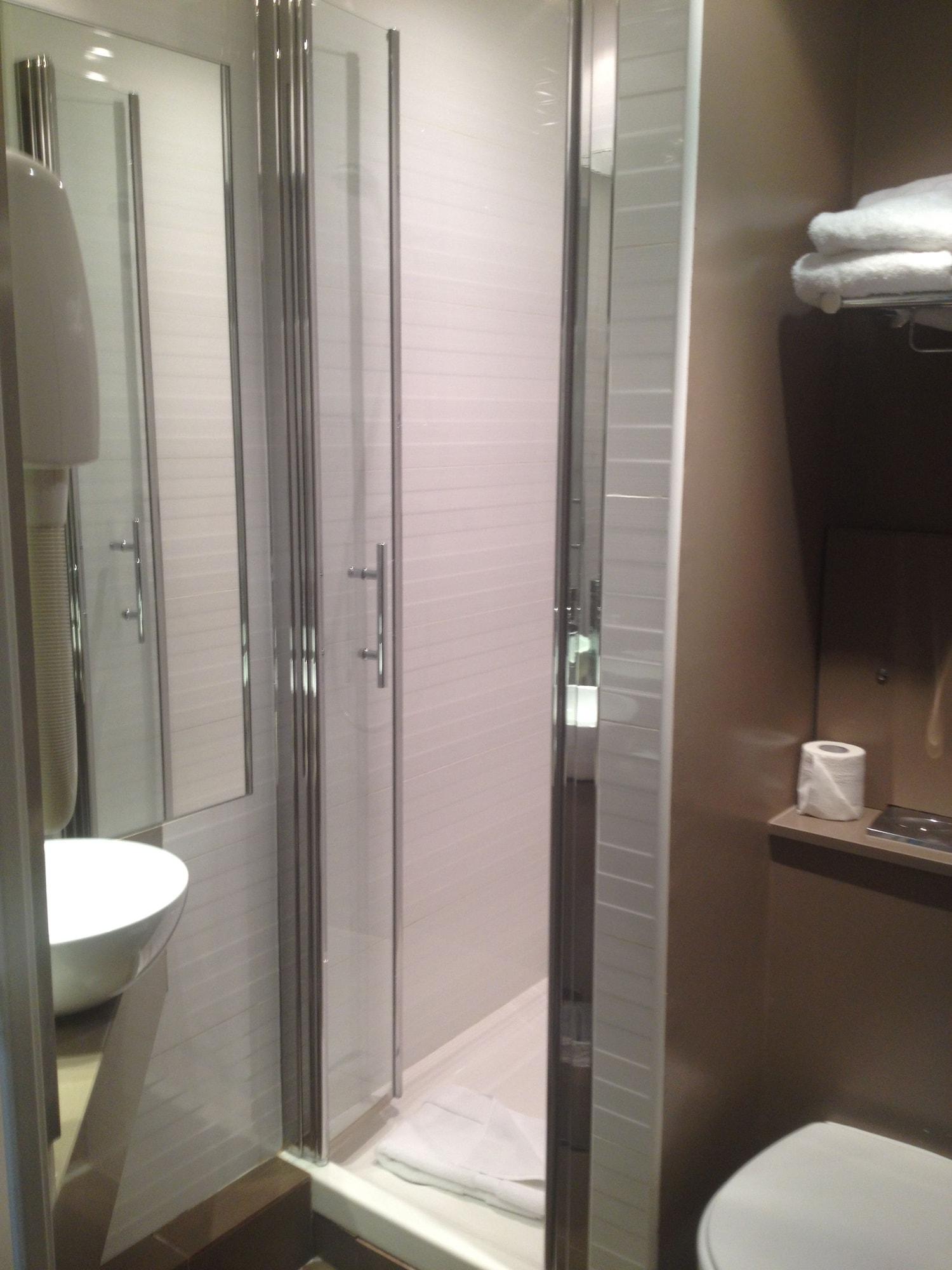 Elysees Flaubert Hotel 3*