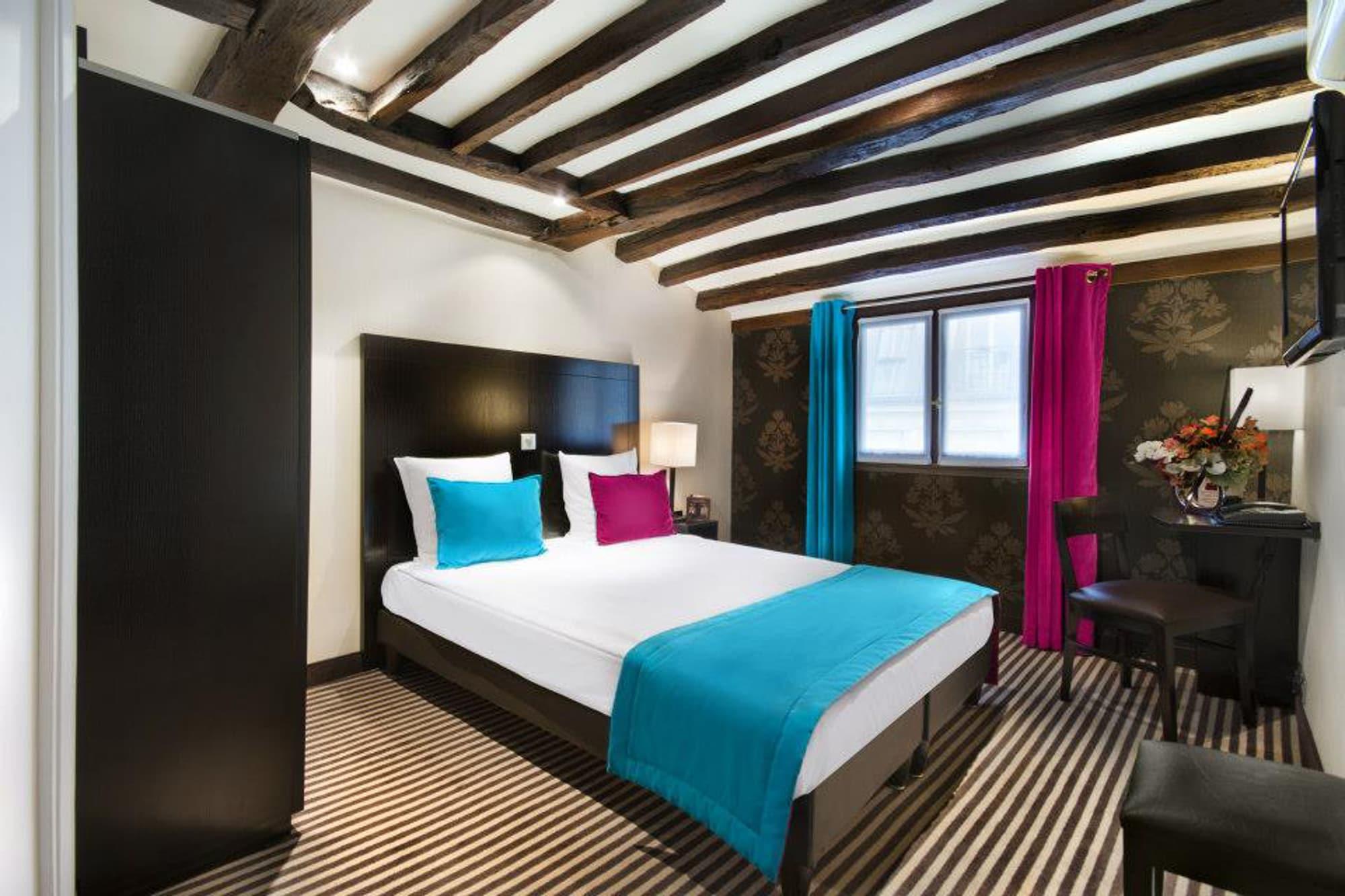 Pax Opera Hotel