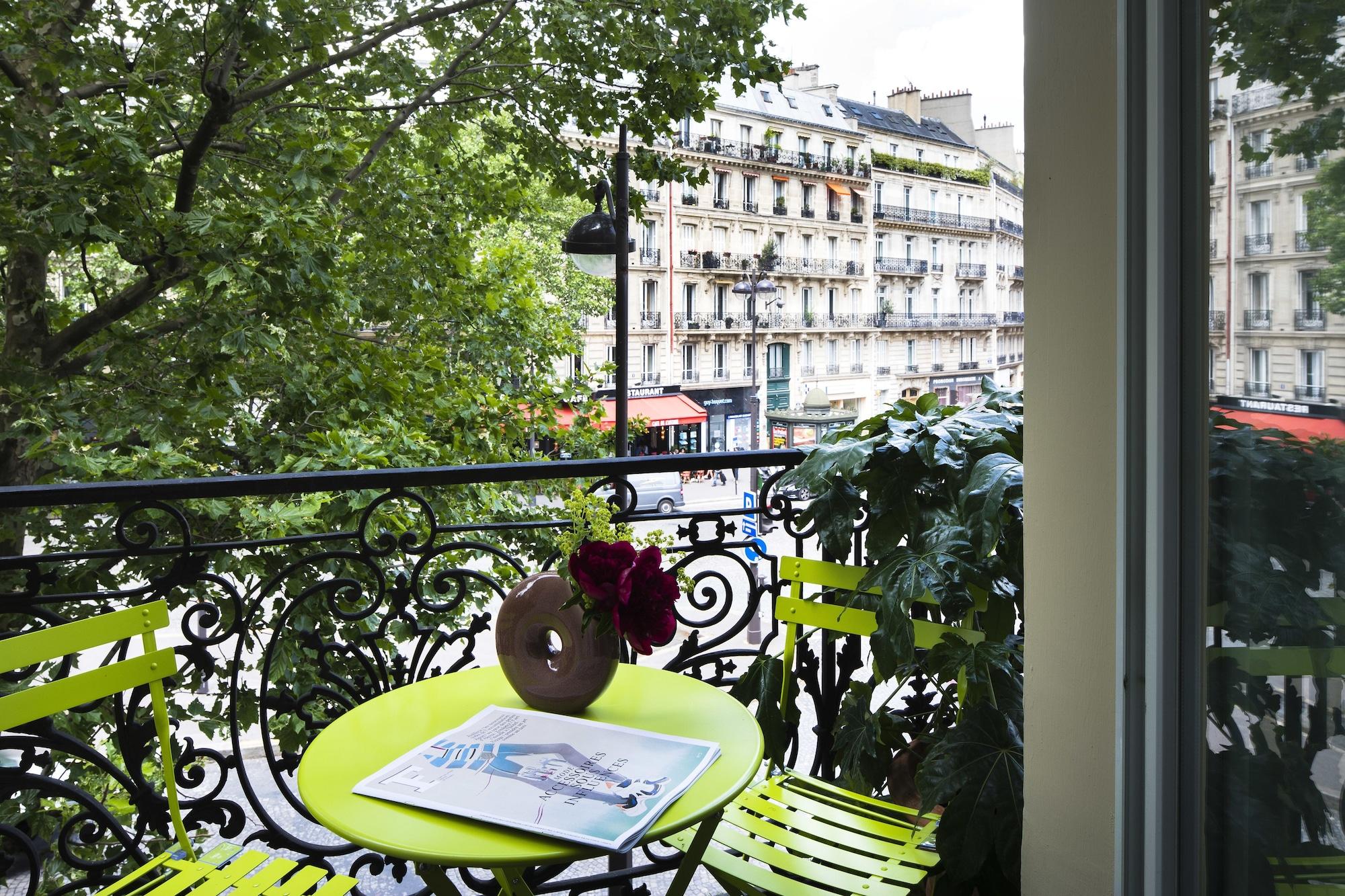 Plaza Elysées Hotel