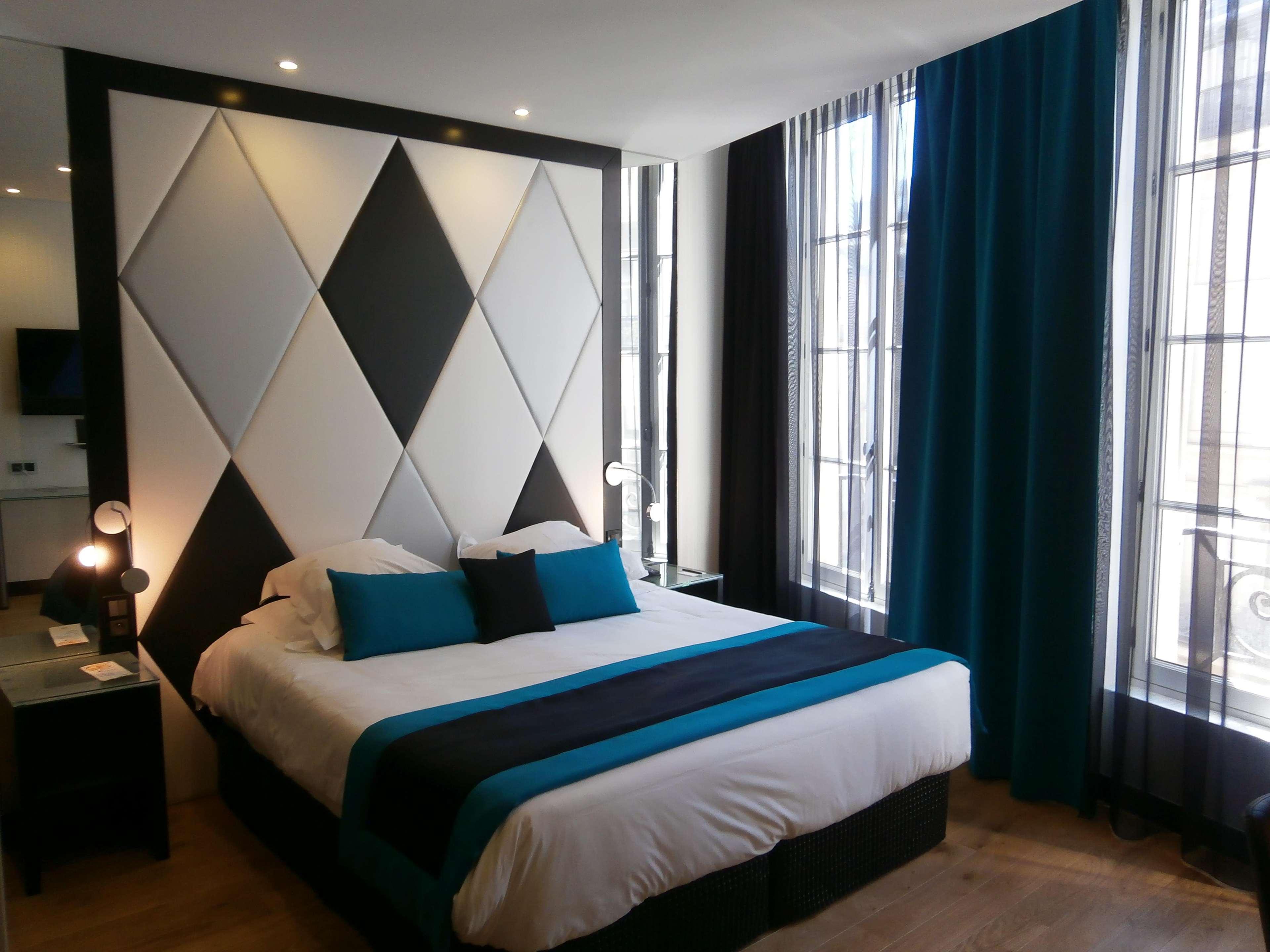 L'empire 4* Paris