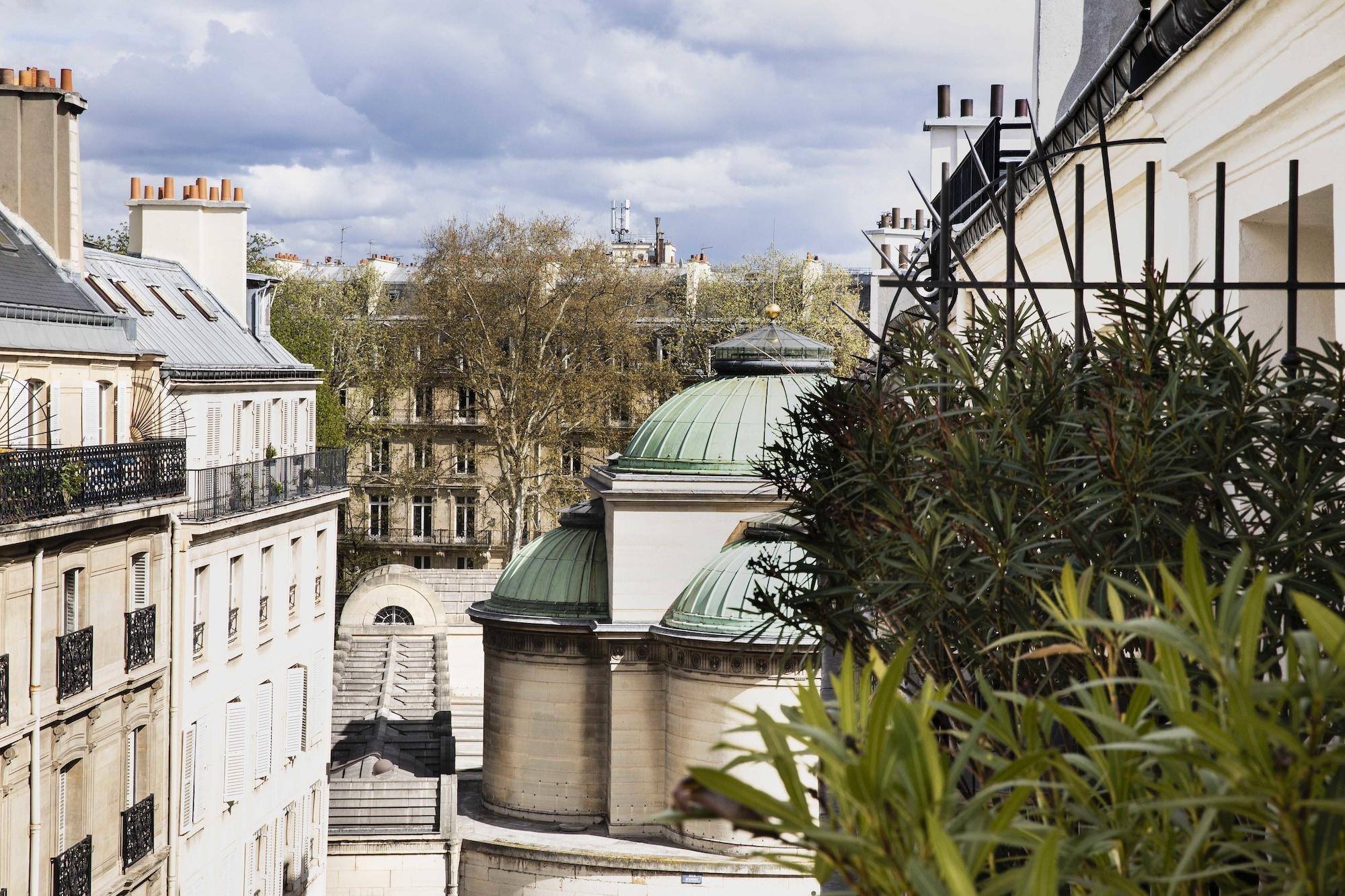 Monsieur&spa Hotel 4*