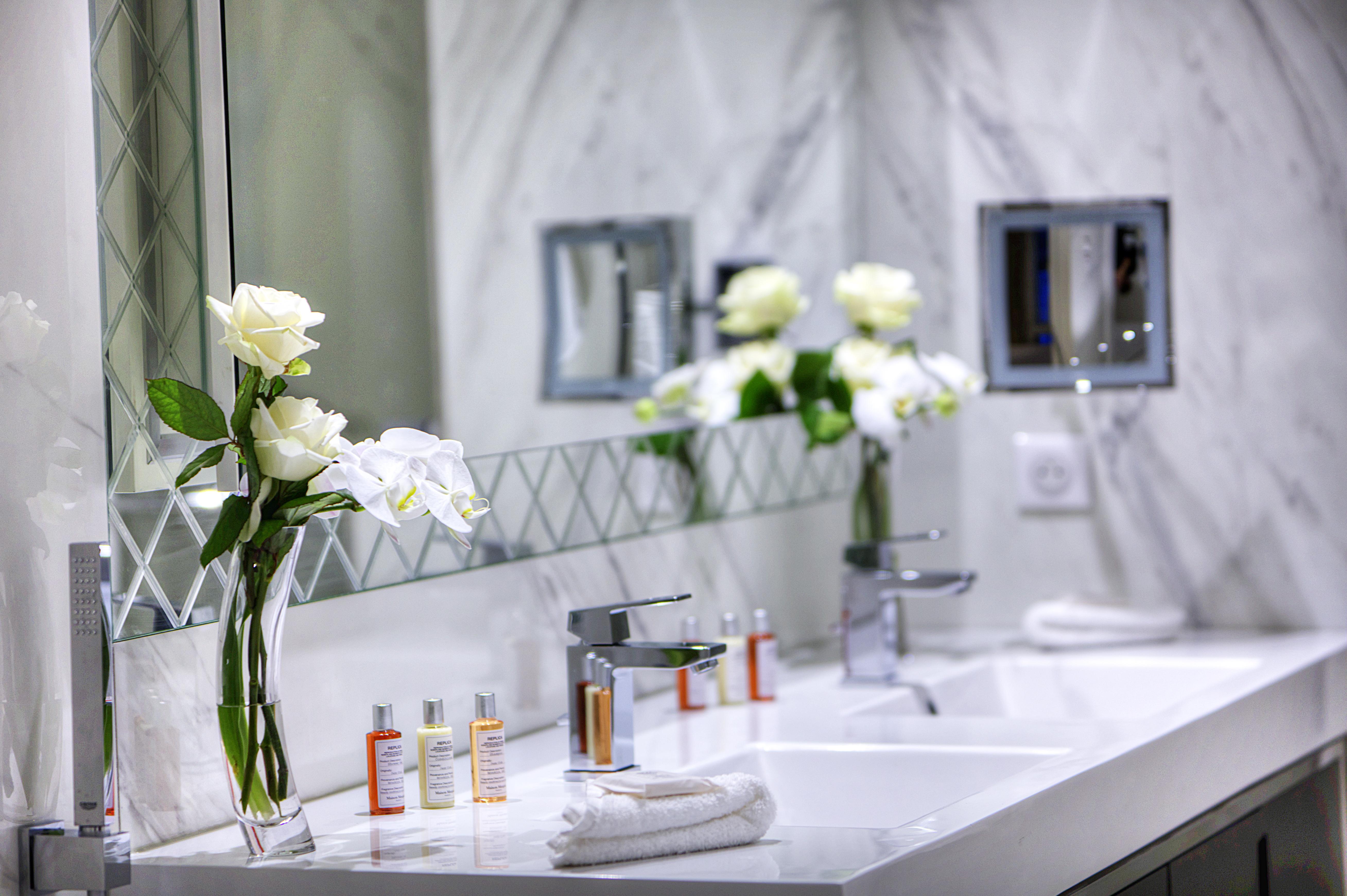 La Haussmann 4* Paris