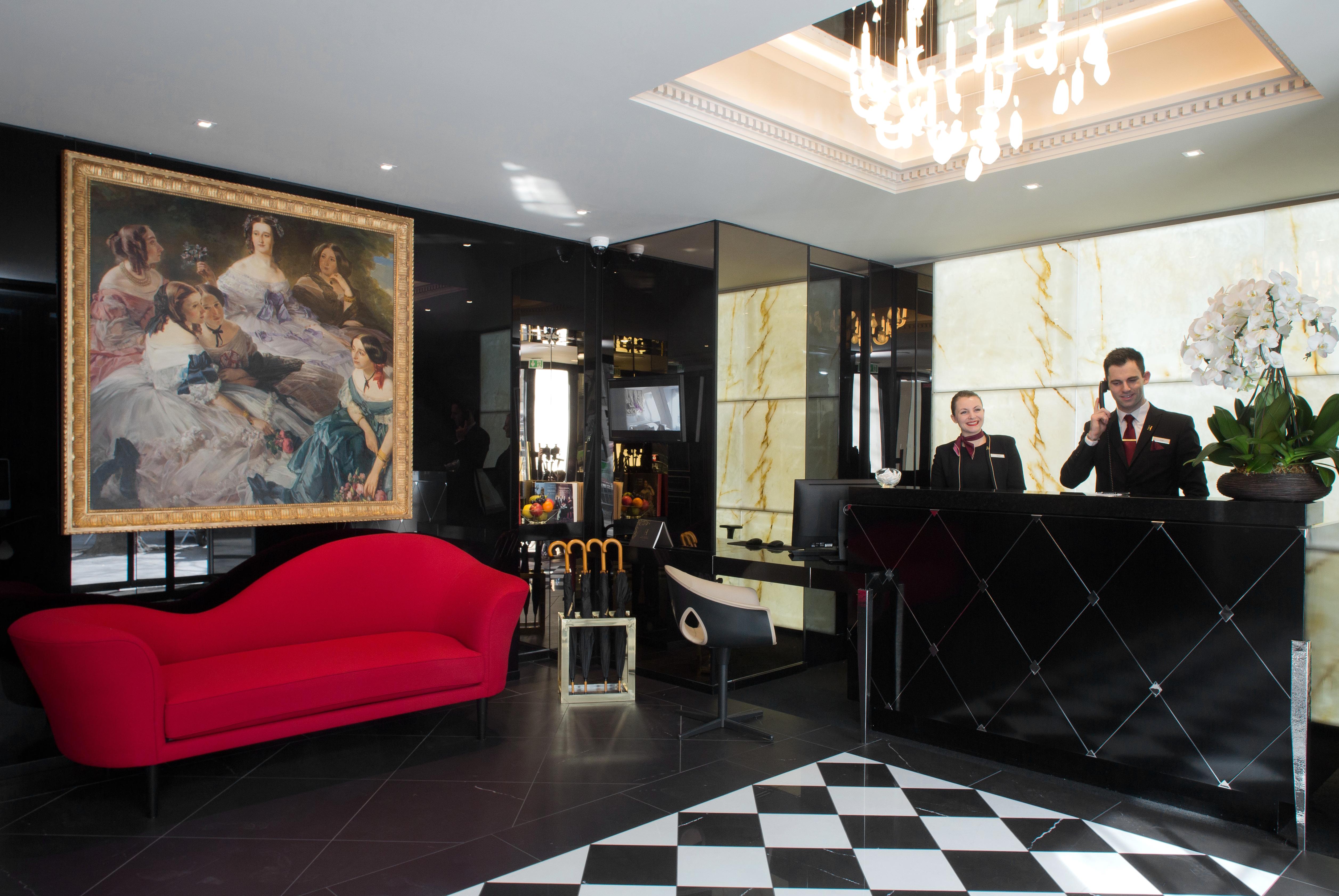 La Haussmann Hotel