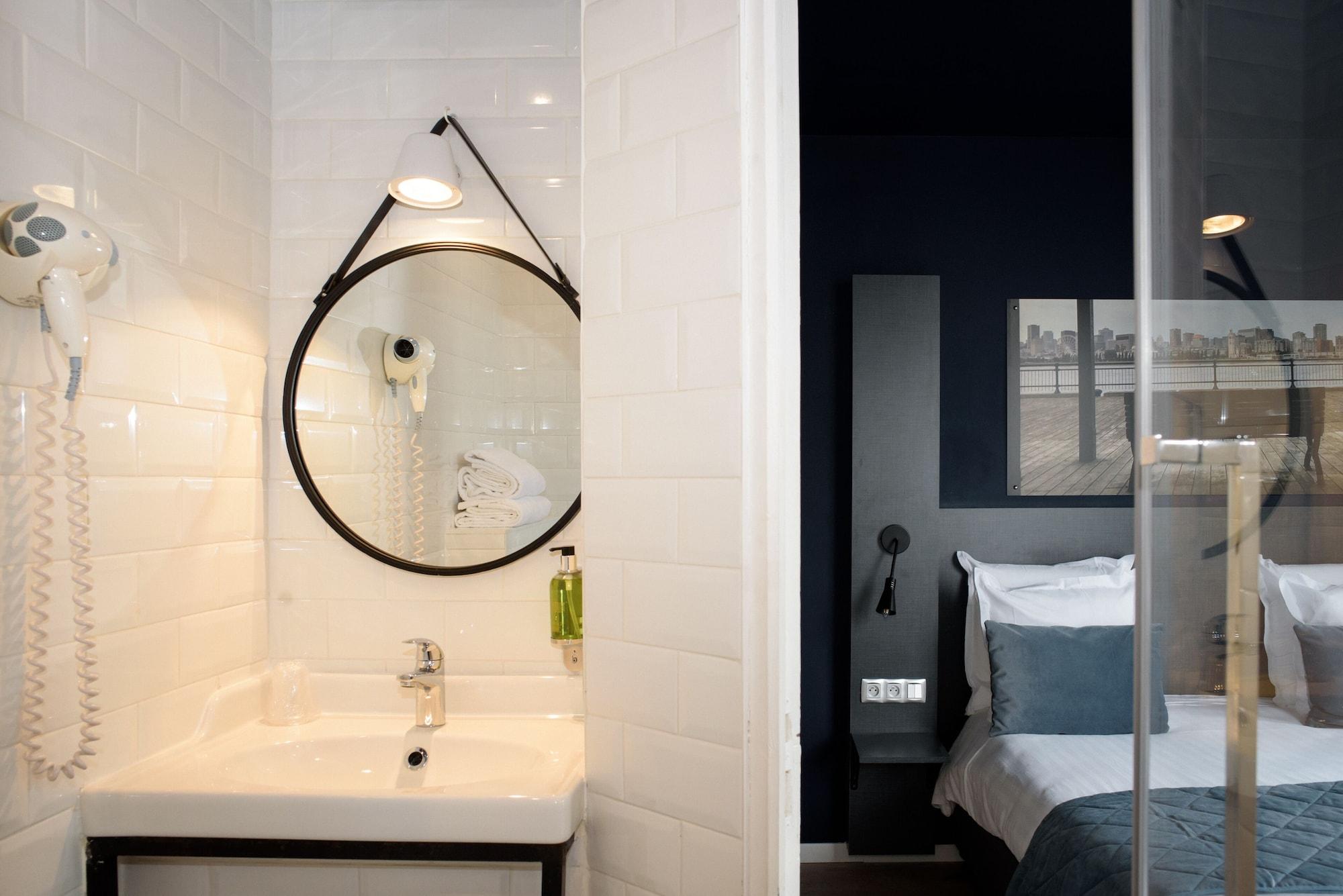 Hotel Des Arts-bastille 3*